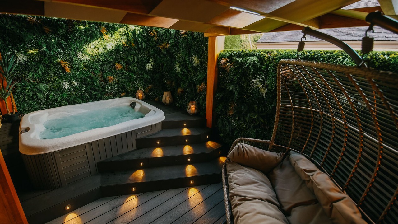 Photo of Others in Busby