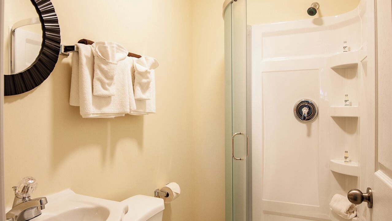 Photo of Bathroom in Mayfield