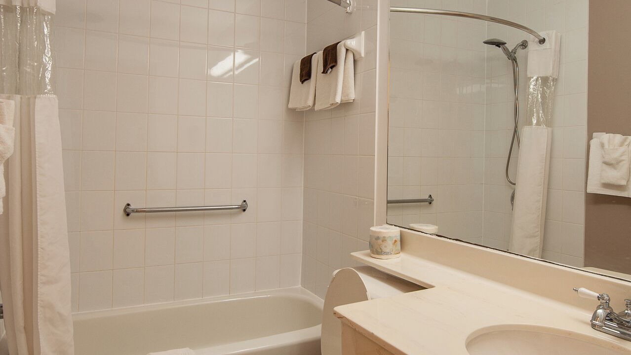 Photo of Bathroom in Mayfield