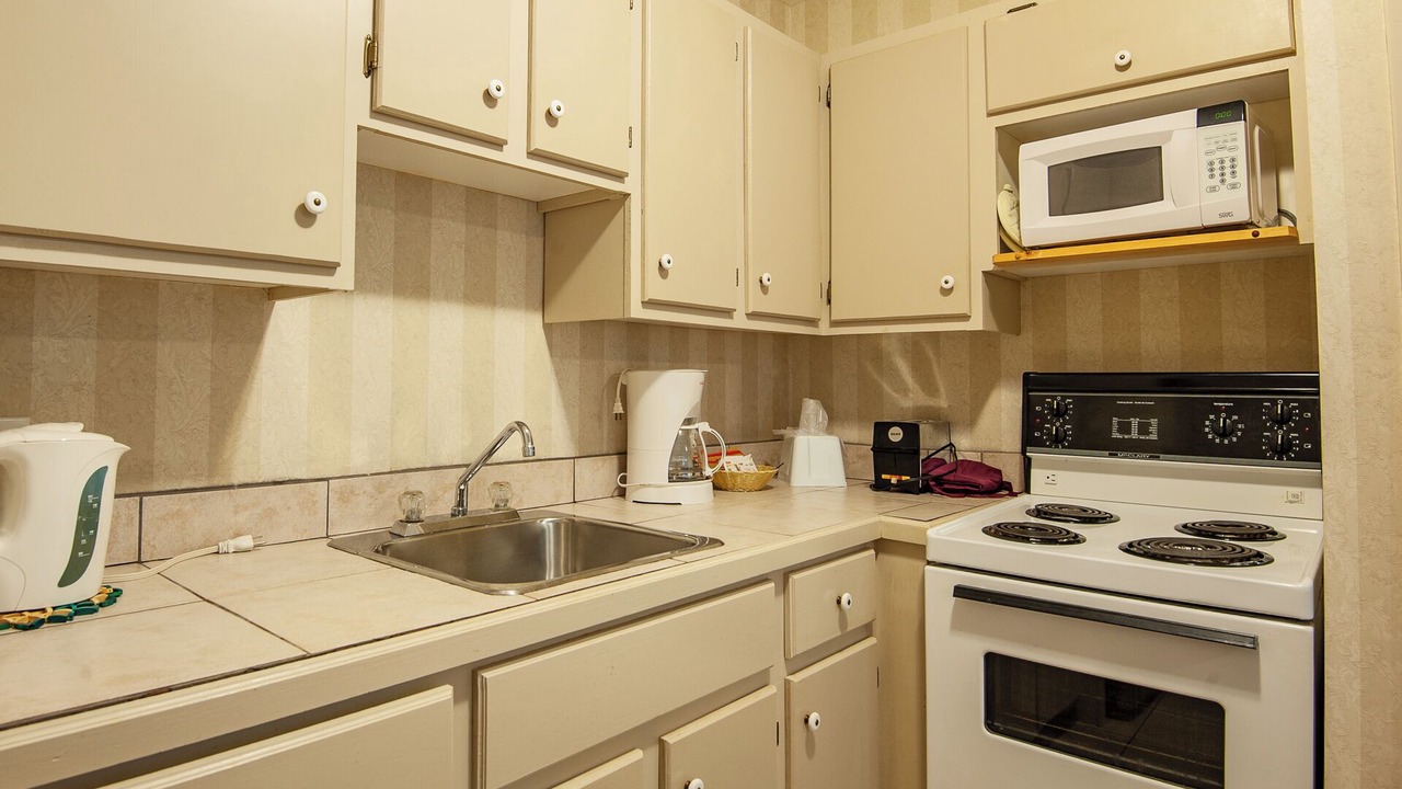 Photo of Others in Mayfield