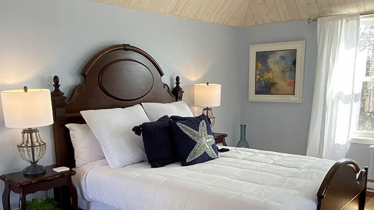 Photo of Bedroom in St. Martins