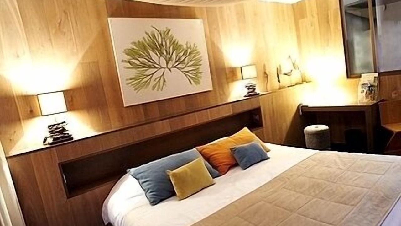 Photo of Bedroom in Prefailles
