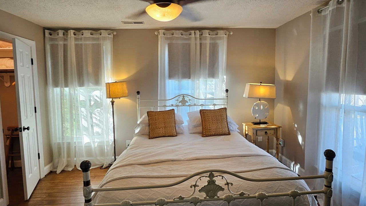 Photo of Bedroom in Northeast Virginia Beach