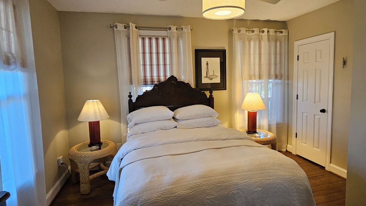 Photo of Bedroom in Northeast Virginia Beach