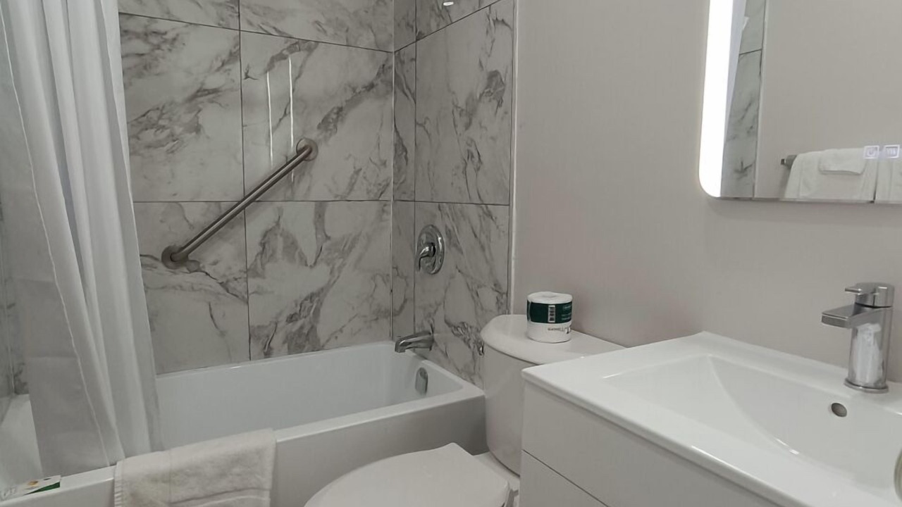 Photo of Bathroom in Cornwall