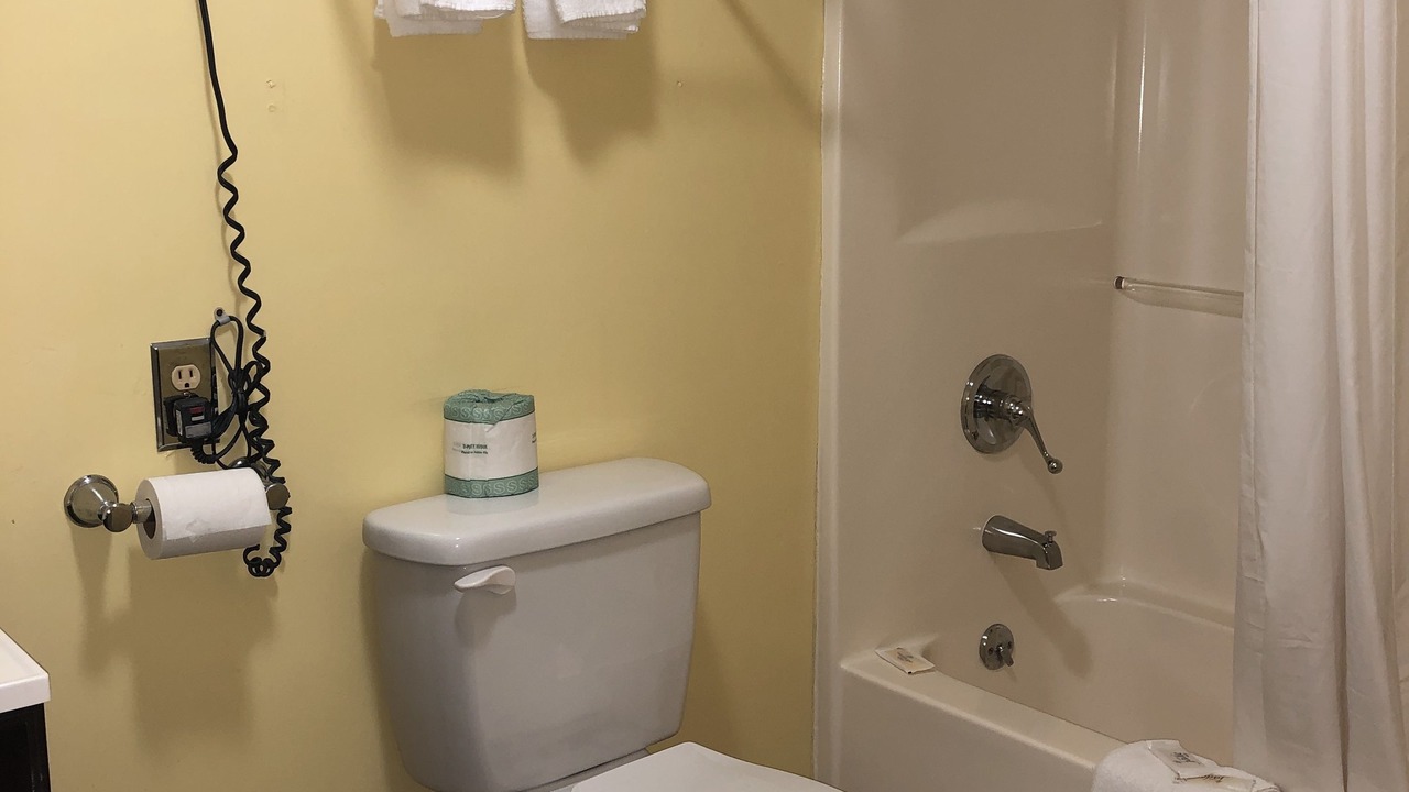 Photo of Bathroom in Ellijay