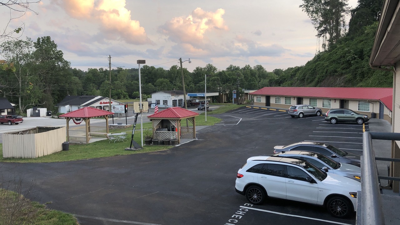 Photo of Others in Ellijay