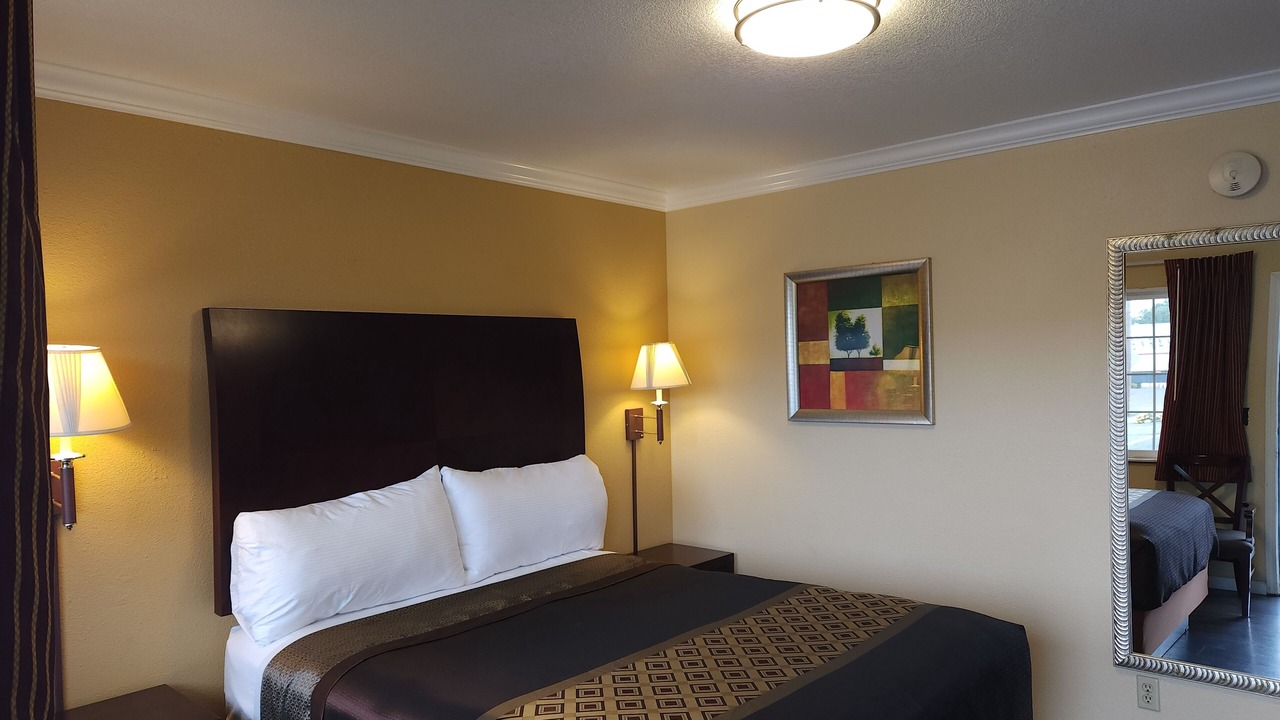 Photo of Bedroom in Corvallis