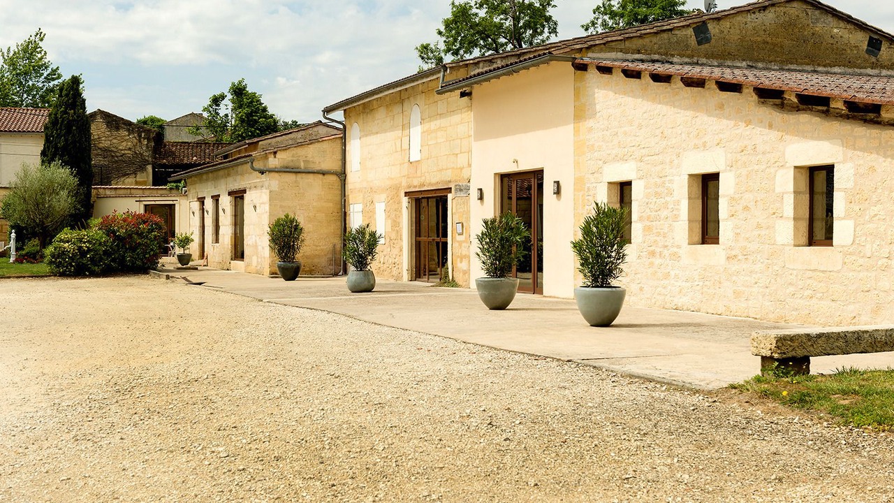 Photo of Outdoor in Moulon