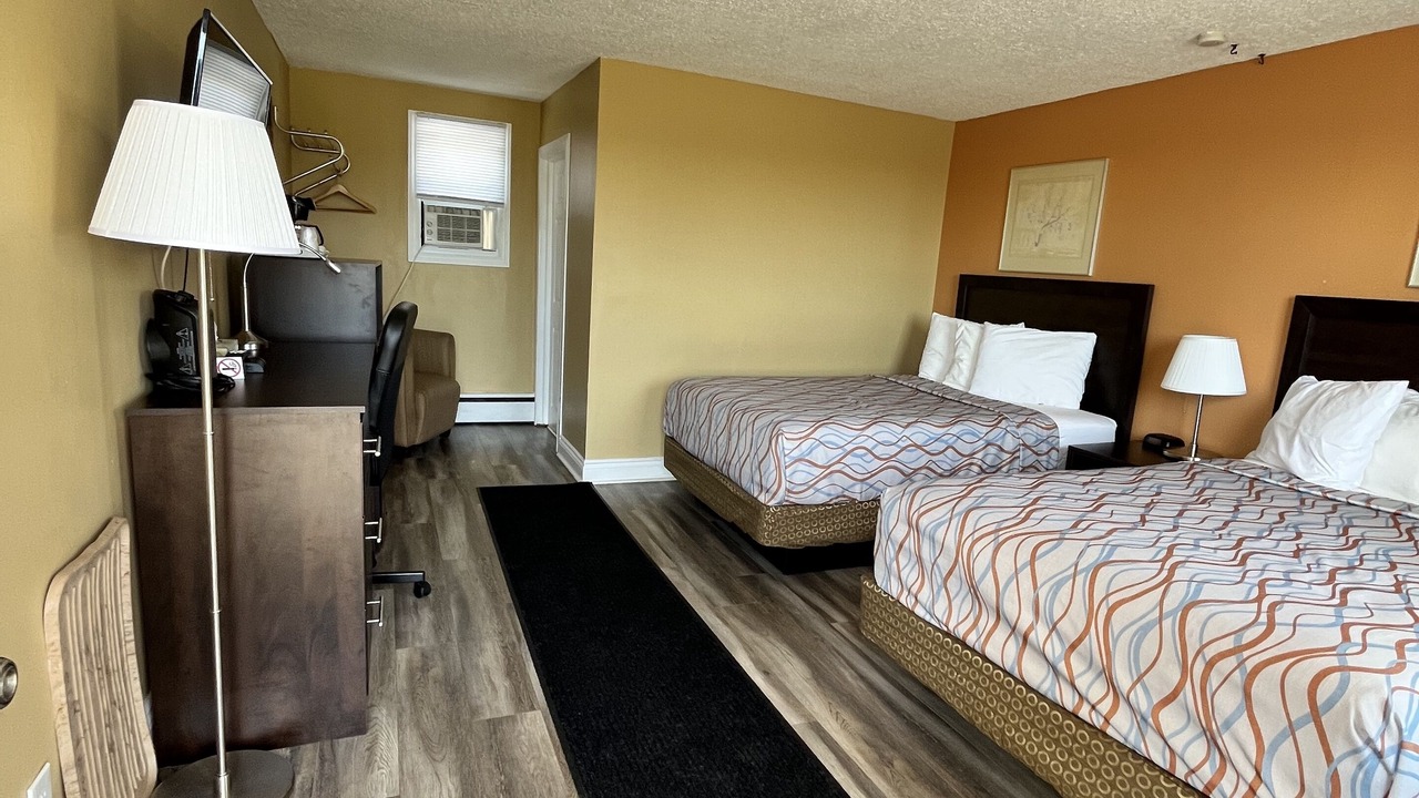 Photo of Bedroom in Laurentian Valley