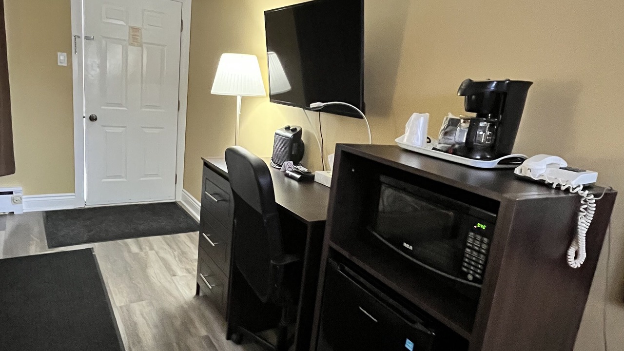 Photo of Bedroom in Laurentian Valley