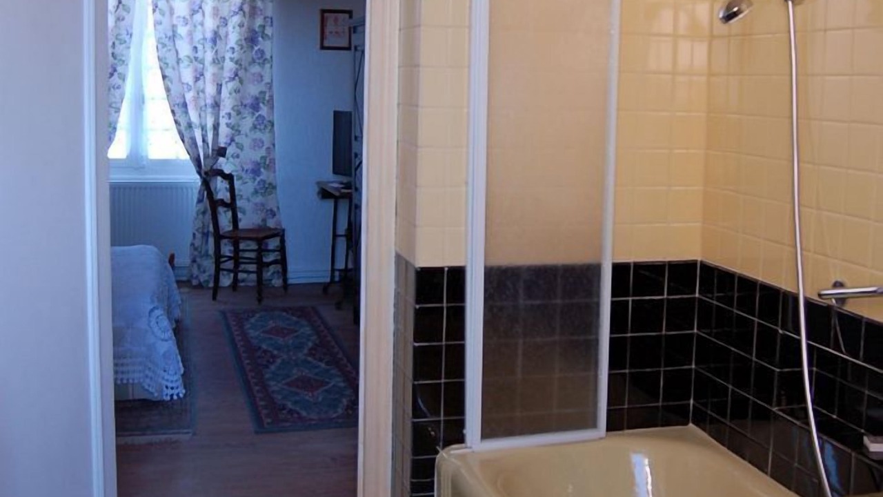 Photo of Bathroom in Arzacq-Arraziguet