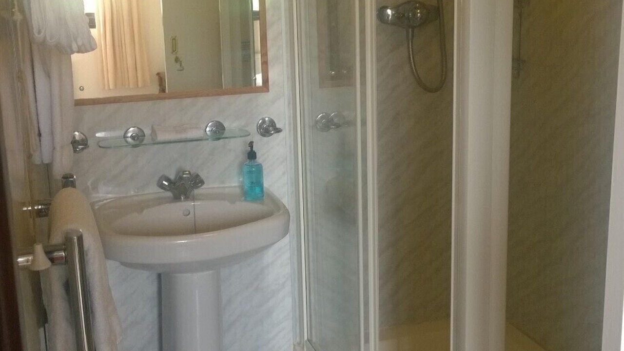 Photo of Bathroom in Cameley