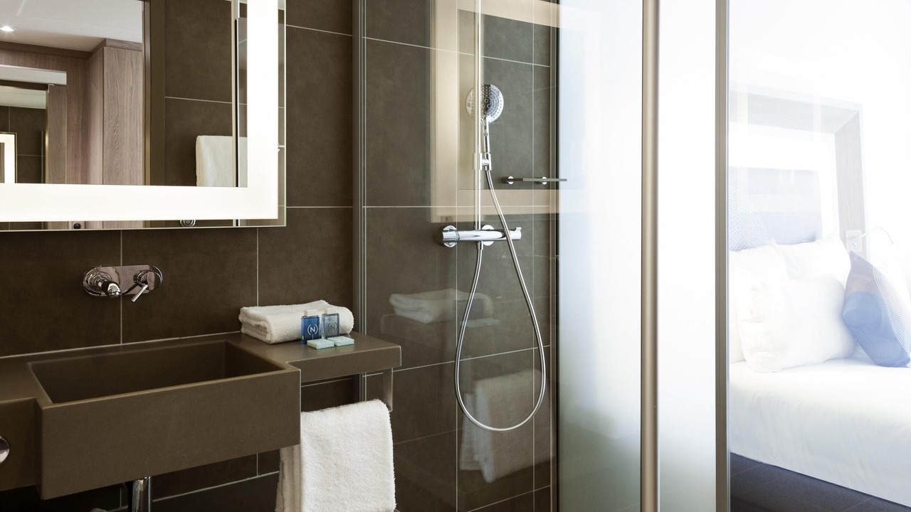 Photo of Bedroom in Saint-Denis