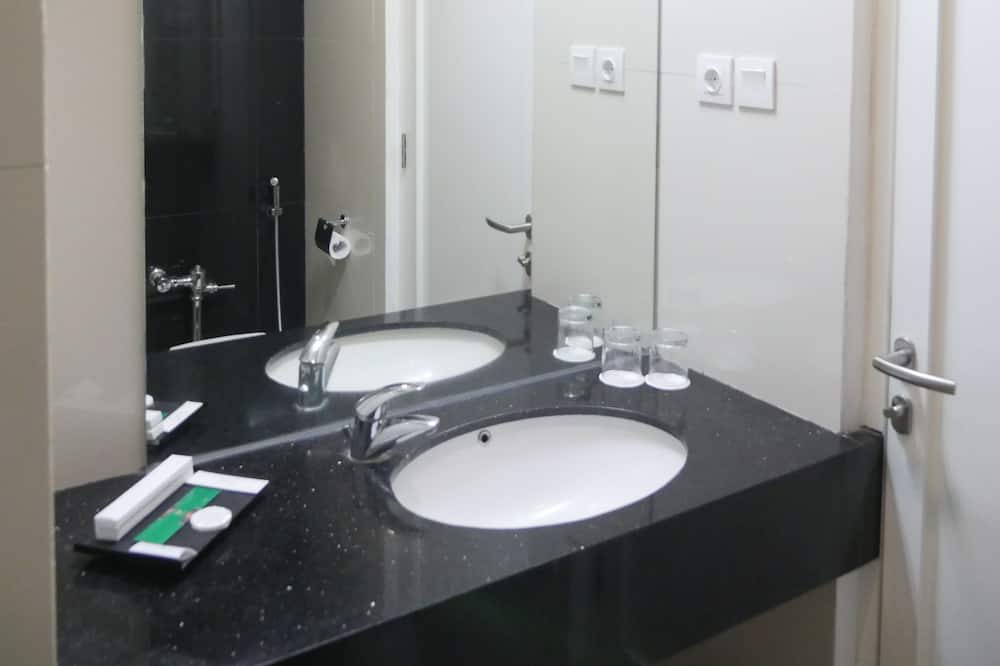 Photo of Bathroom in Binong