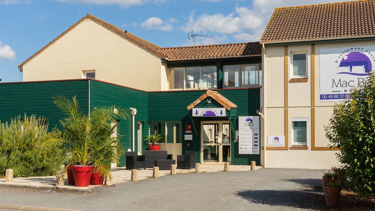 Photo of Buildings in Poitiers