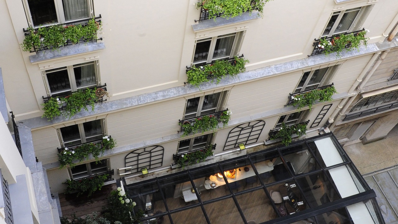 Photo of Others in Quartier du Mail