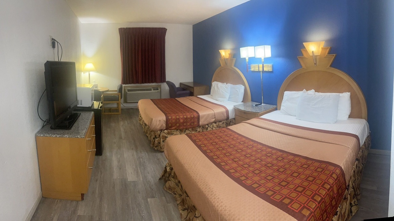 Photo of Bedroom in Junction City