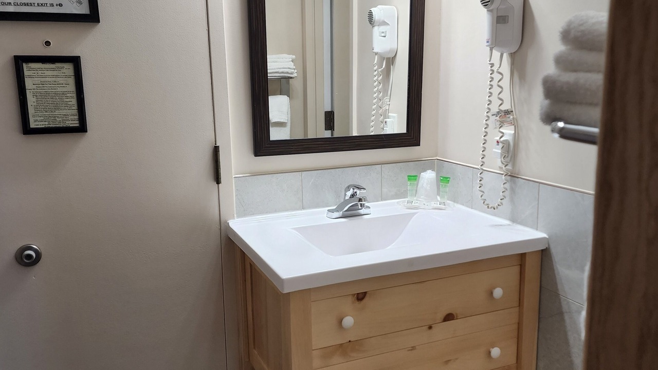 Photo of Bathroom in Morrisburg