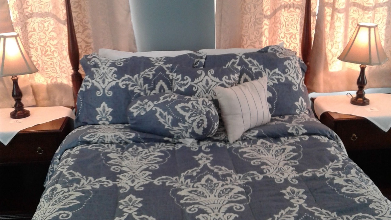 Photo of Bedroom in Newtown