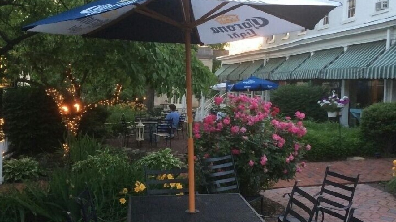 Photo of Outdoor in Newtown