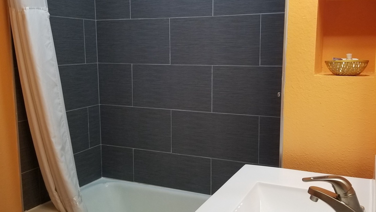 Photo of Bathroom in Oberlin