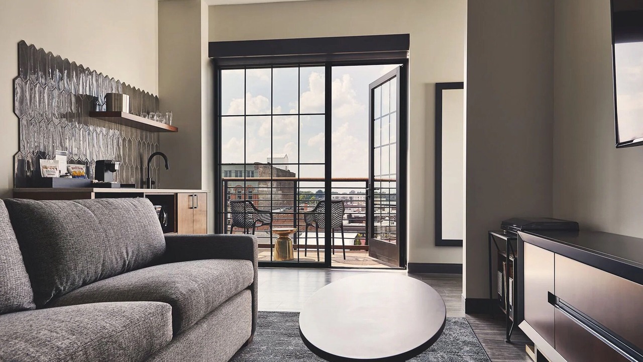 Photo of Patio Balcony in Downtown Springfield