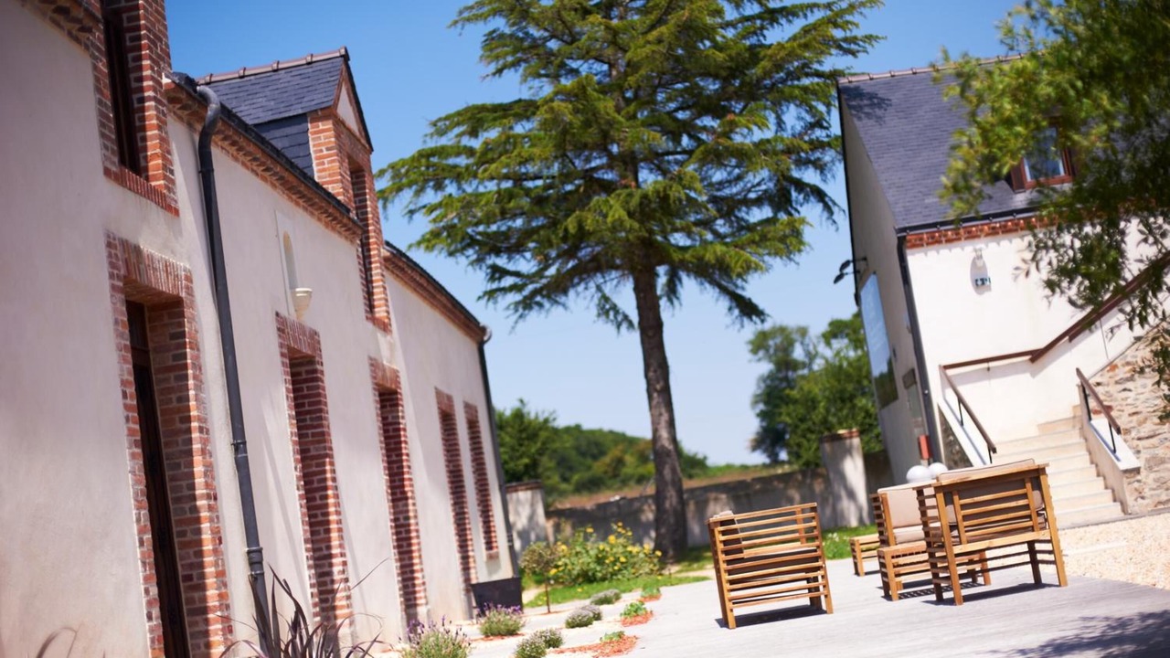 Photo of Buildings in Crossac