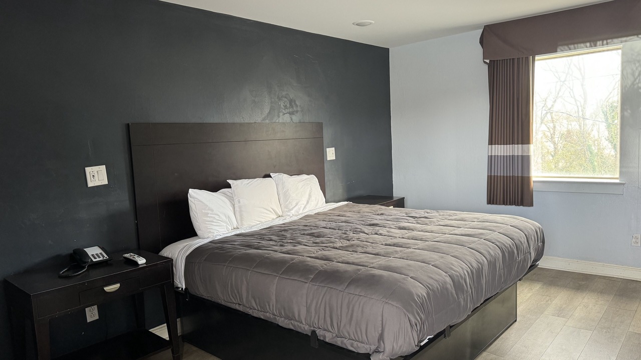 Photo of Bedroom in Danville