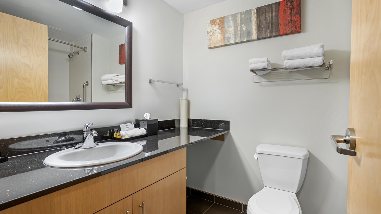 Photo of Bathroom in North Industrial