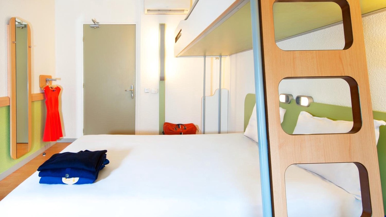 Photo of Bedroom in Issoudun
