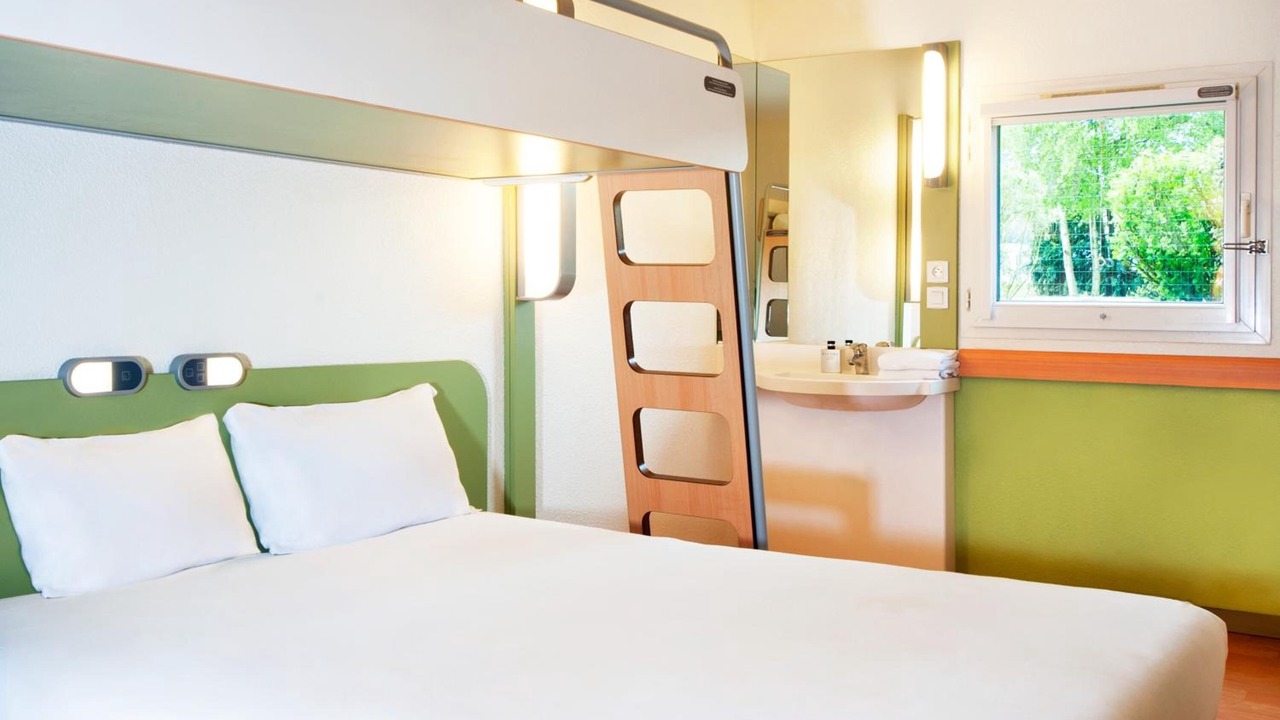 Photo of Bedroom in Issoudun