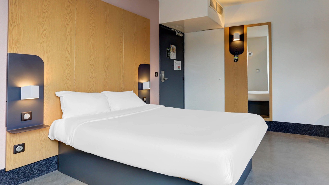 Photo of Bedroom in Reims