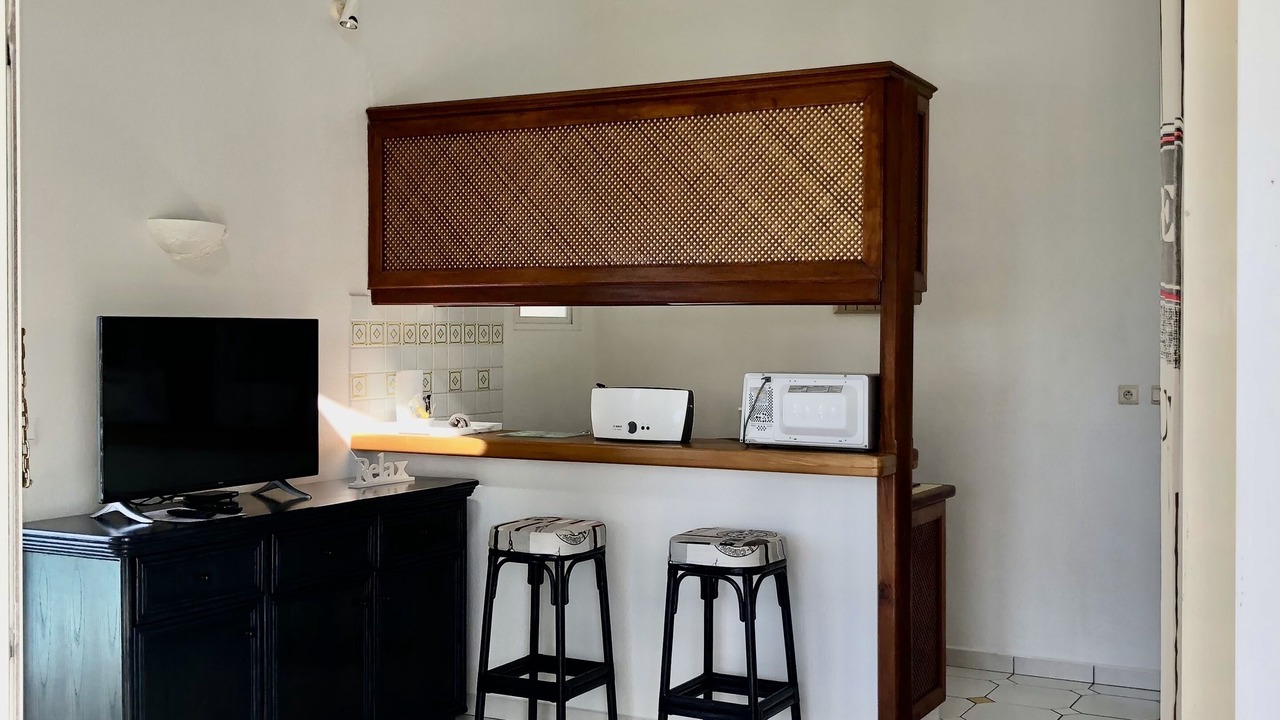 Photo of Kitchen in Oyster Pond