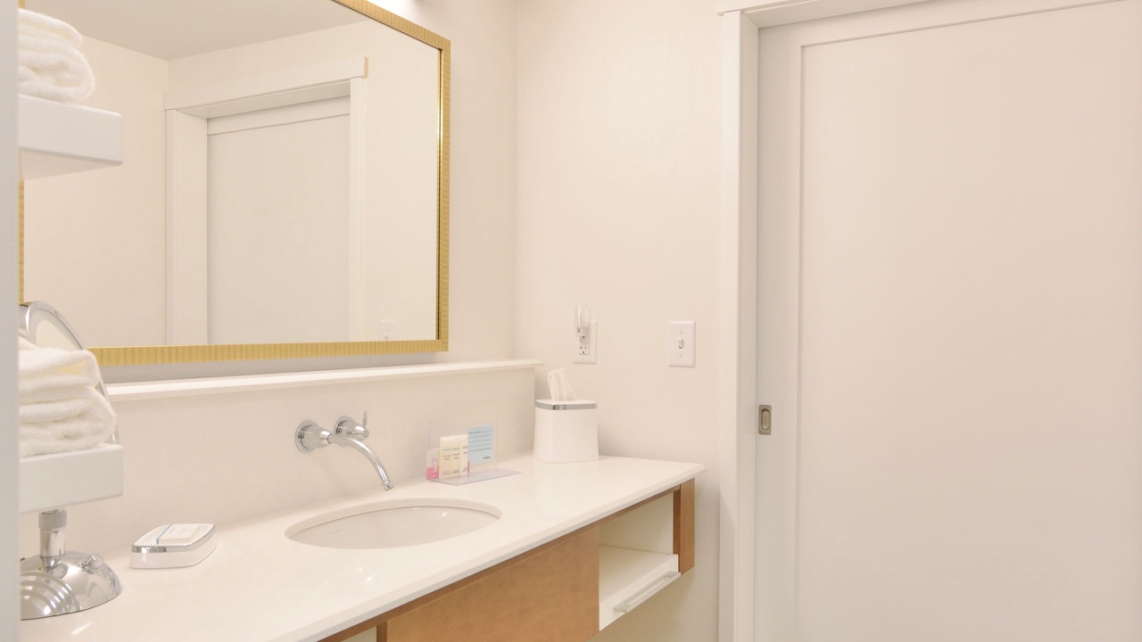 Photo of Bedroom in Lake Hallie