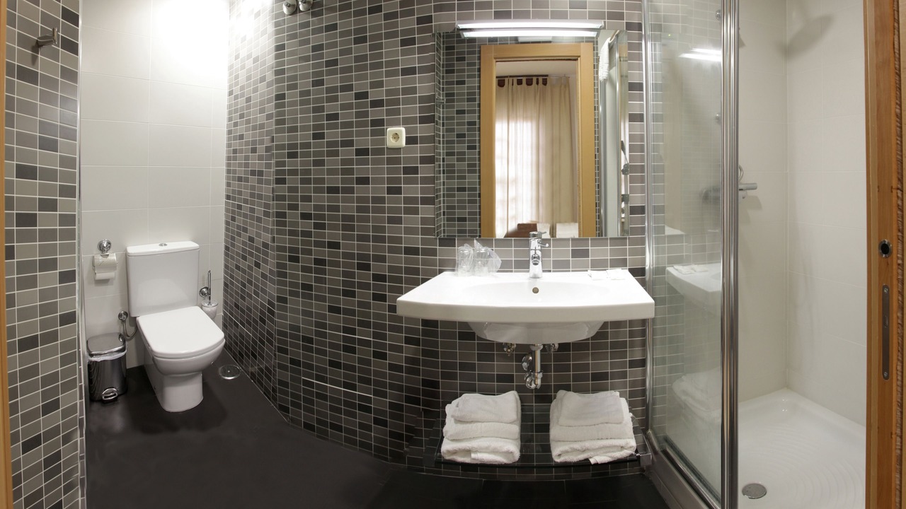 Photo of Bathroom in Cuatro Caminos