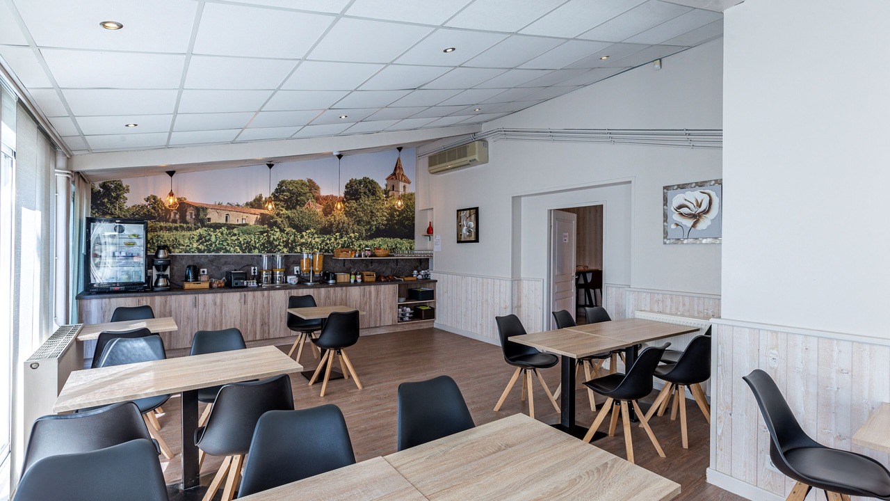 Photo of Others in Cognac