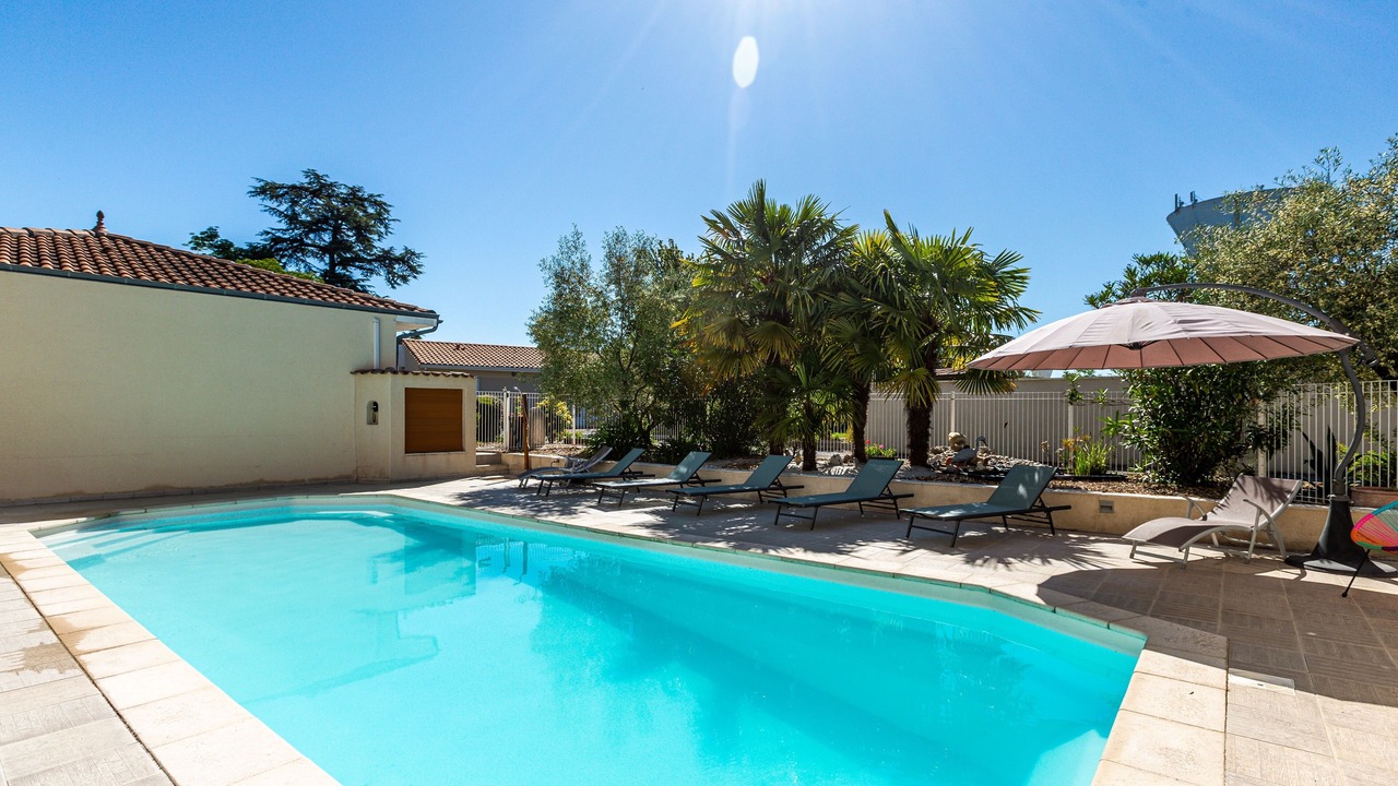 Photo of Outdoor in Cognac