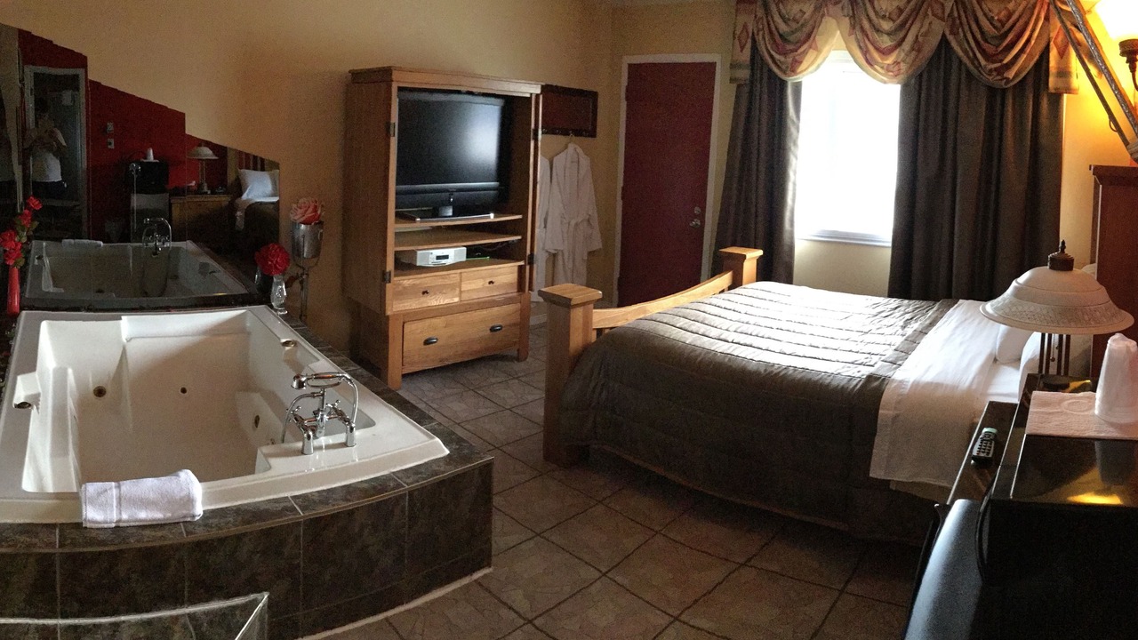 Photo of Bedroom in Saint-Romuald