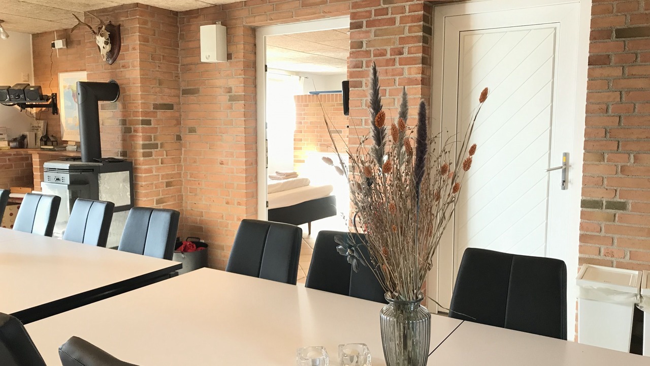 Photo of Others in Sig