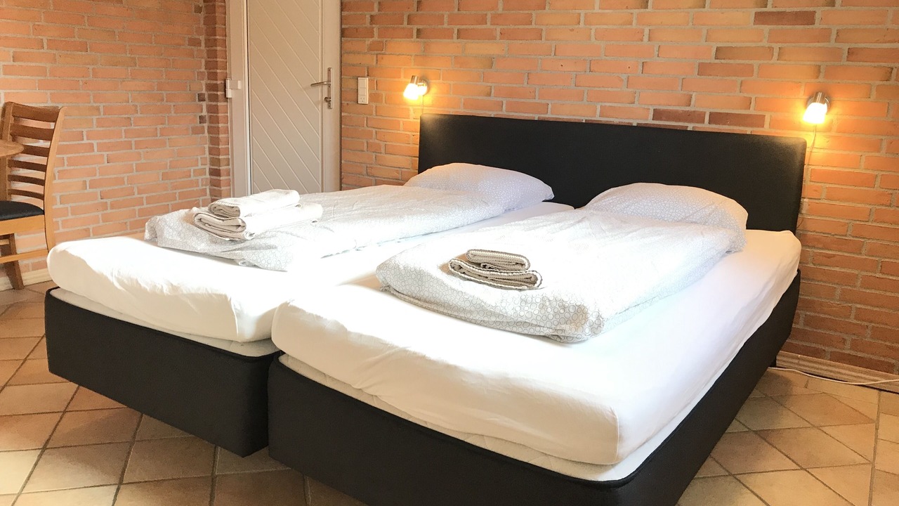 Photo of Others in Sig