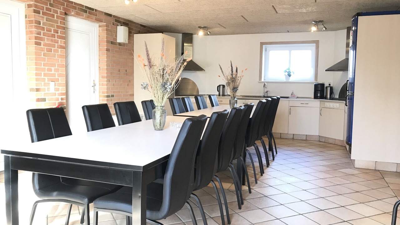 Photo of Others in Sig