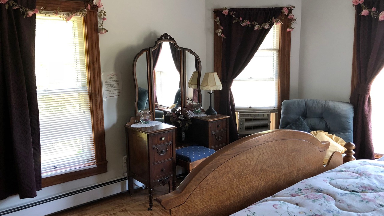 Photo of Bedroom in Windham