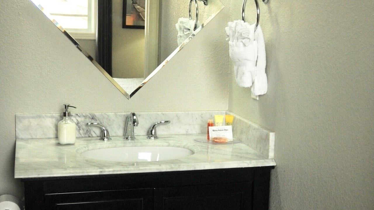 Photo of Bathroom in Gonzales