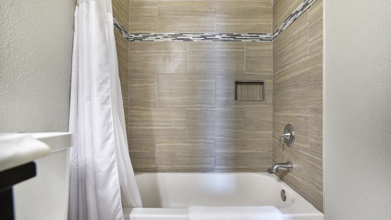 Photo of Bathroom in Gonzales