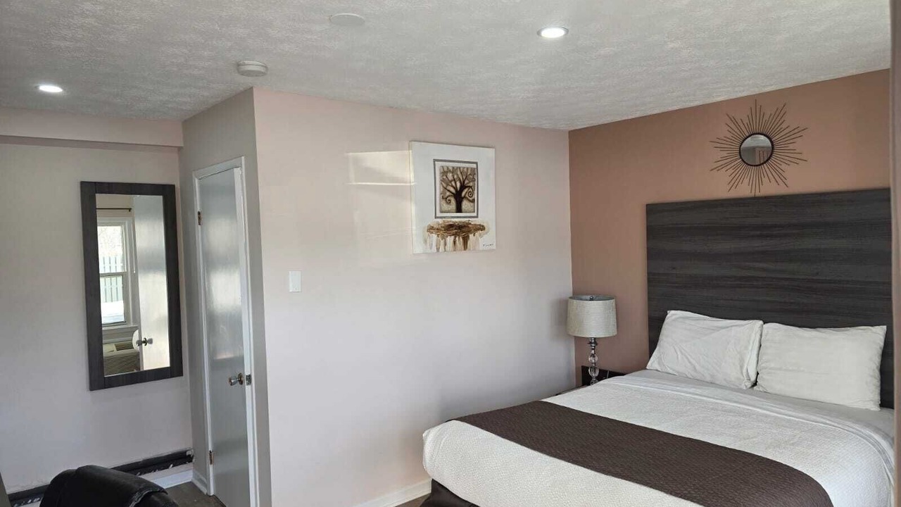 Photo of Bedroom in Kincardine