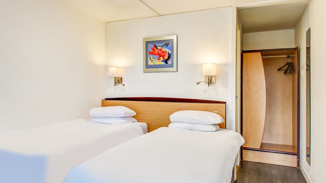 Photo of Bedroom in Moreton Morrell