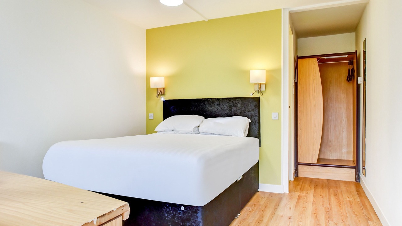 Photo of Bedroom in Moreton Morrell