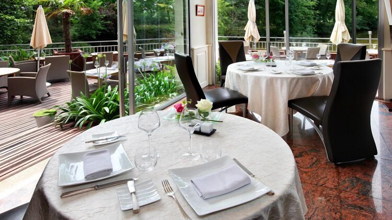 Photo of Others in Cesson-Sevigne