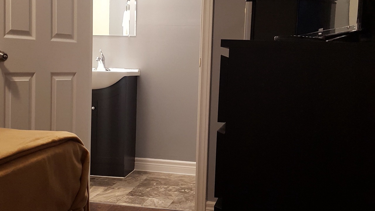 Photo of Bedroom in Sarnia
